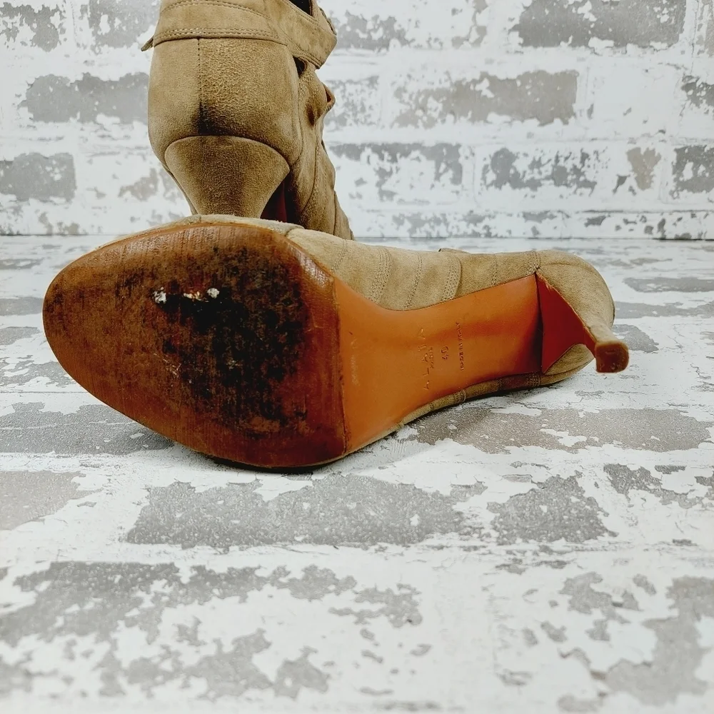 Alaia Beige Cut Out Suede Lace Up Peep Toe Heeled Ankle Booties M817 - Picture 8 of 15